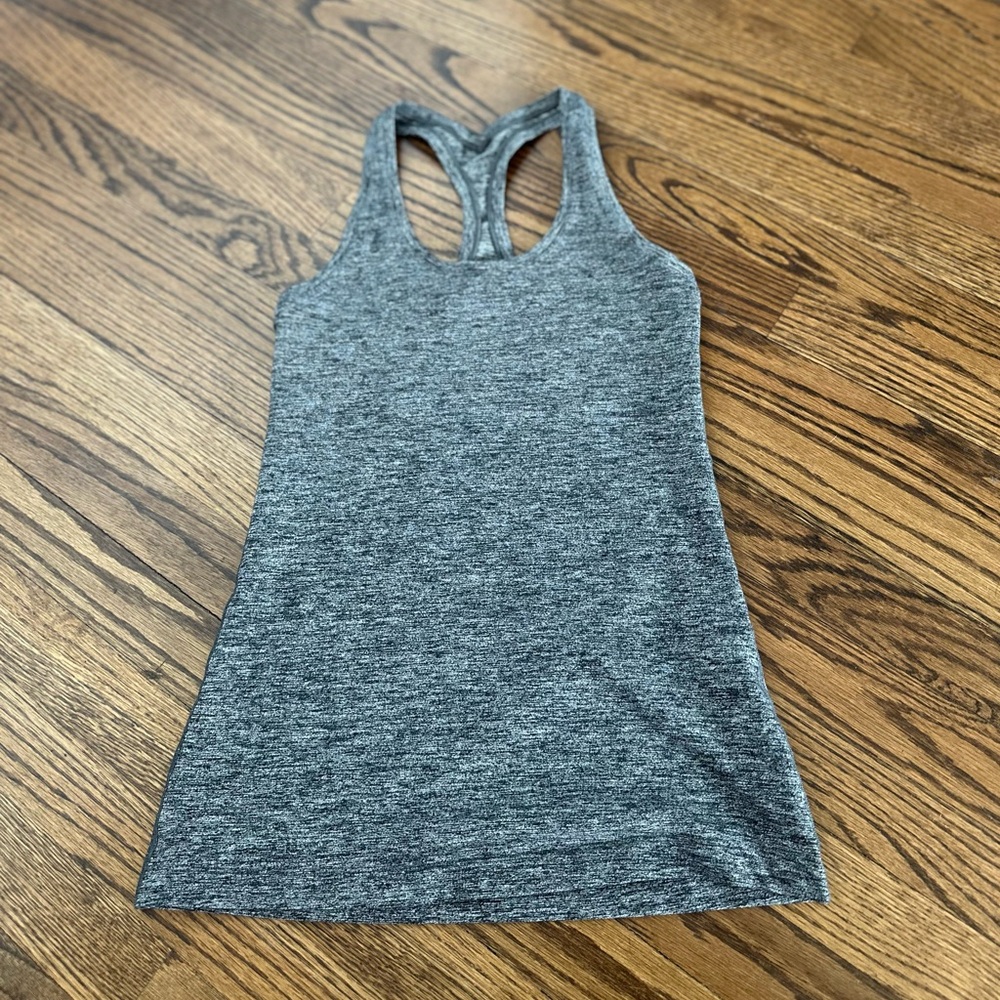 Lululemon Cool Racerback II Heather Gray Tank Top EUC